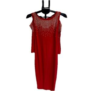 Gorgeous Glamazon Red Cold Shoulder Embellished Red Dress M‎ 3/4 Sleeve Bodycon